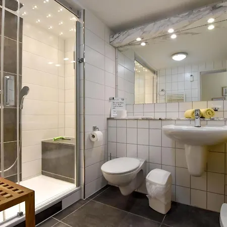 Appartamento Seeschloss 37 Nur 2 Minuten Zum Binz